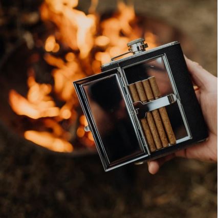 Lommelærke med cigaretui 175 ml sort