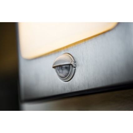 LED udendørslampe med sensor FACE LED/13W/230V IP44