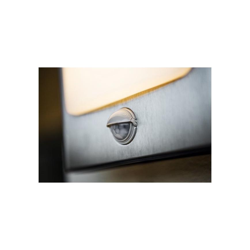 LED udendørslampe med sensor FACE LED/13W/230V IP44