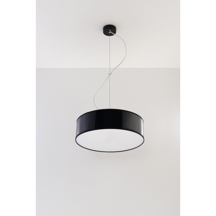 Lysekrone i en snor ARENA 35 2xE27/60W/230V antik sort