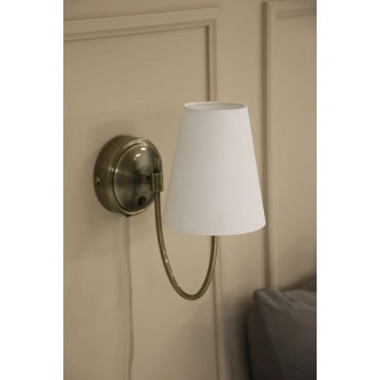 Markslöjd 108908 - Væglampe AMAR 1xE14/40W/230V hvid/messing