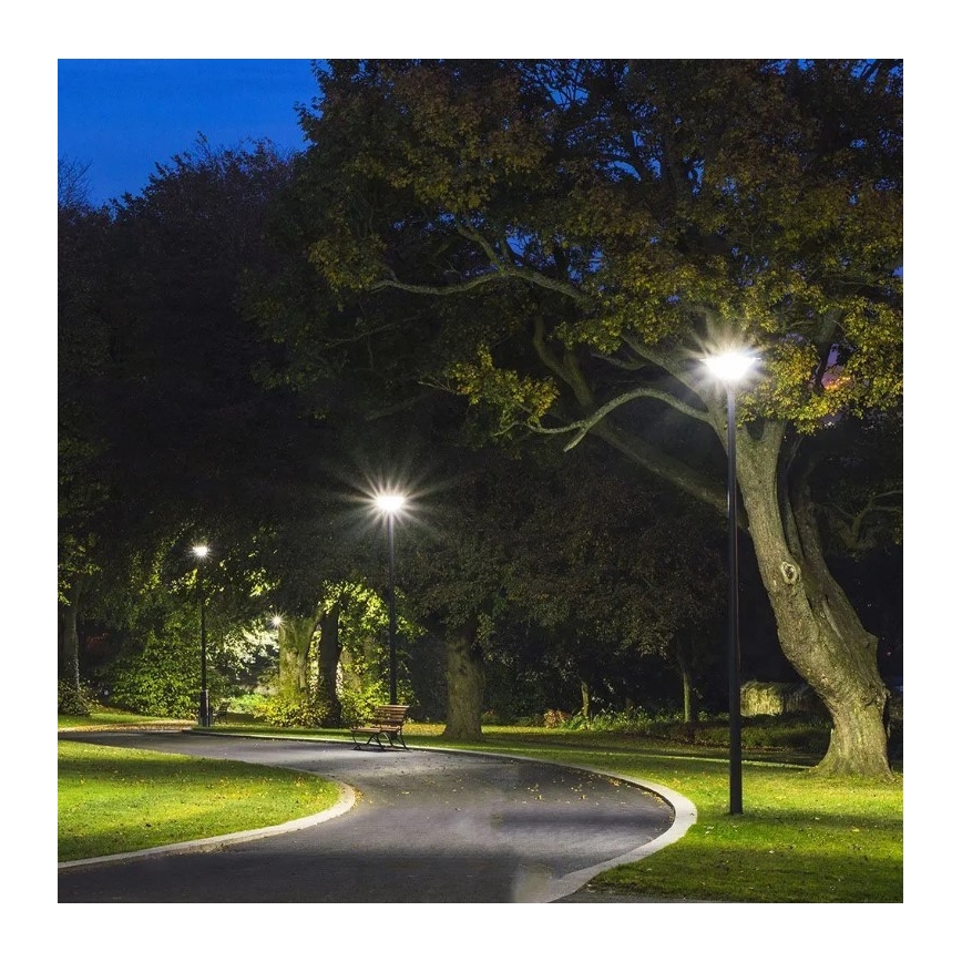 Metalstang med base til solcellelampe 3 m