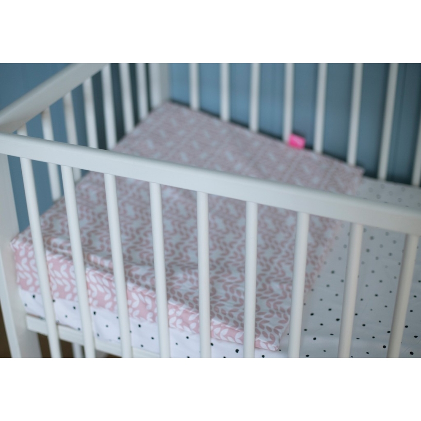 MOTHERHOOD - Kilepude 60x45 cm, 0-6 måneder lyserød