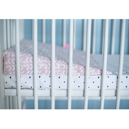 MOTHERHOOD - Kilepude 60x45 cm, 0-6 måneder lyserød