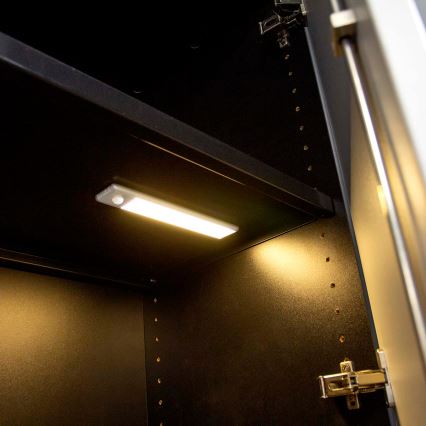 LED Genopladelig skabsbelysning med bevægelsessensor magnetisk LED/1W/1100 mAh 3000K