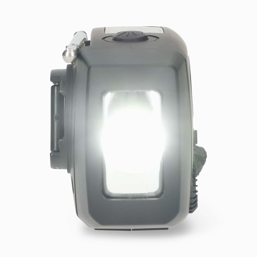 AM/FM-radio med håndsving, solcellepanel og LED-lommelygte – 2000 mAh batteri