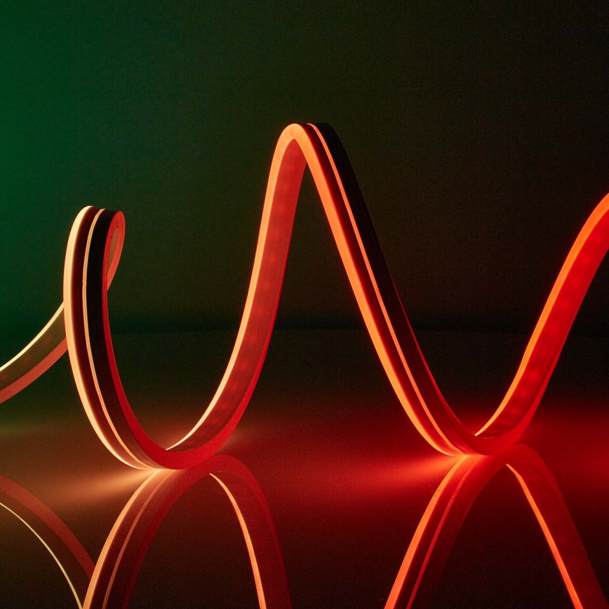 LED RGB Dæmpbar udendørsbånd SmartLife 6m LED/32W/230V Wi-Fi IP65 + fjernbetjening