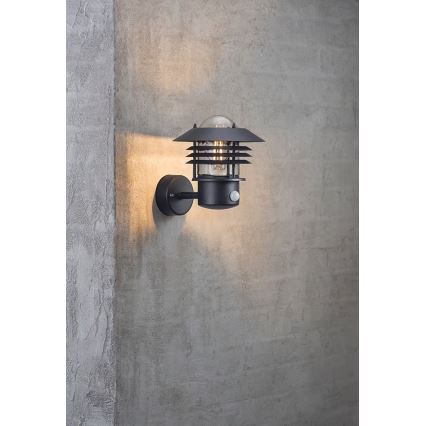 Nordlux - VEJERS udendørs væglampe med sensor 1xE27/60W/230V IP54 sølv