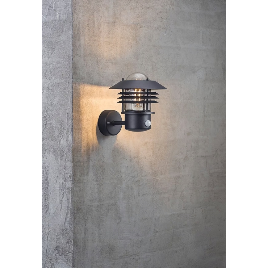Nordlux - VEJERS udendørs væglampe med sensor 1xE27/60W/230V IP54 sølv