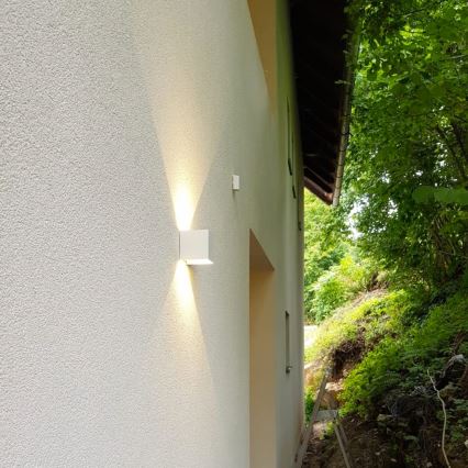 Udendørs LED væglampe CUBE 2xLED/3W/230V IP54 hvid