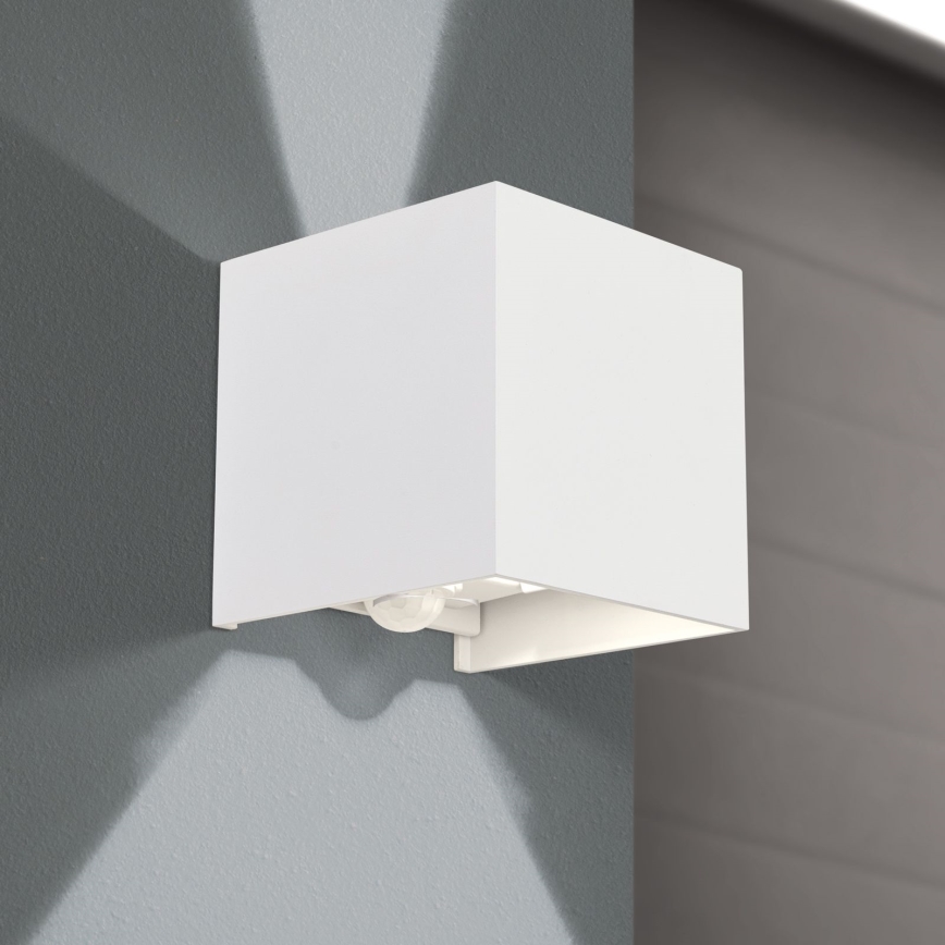 LED Udendørs væglampe m. bevægelses- og skumringssensor CUBE-S LED/13W/230V IP54 hvid