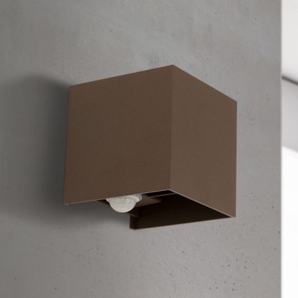 Orion - Udendørs væglampe med bevægelses- og skumringssensor CUBE-S LED/13W/230V IP54 brun