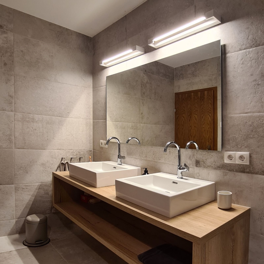 LED spejllampe til badeværelse MARILYN LED/18W/230V 60 cm IP44 hvid