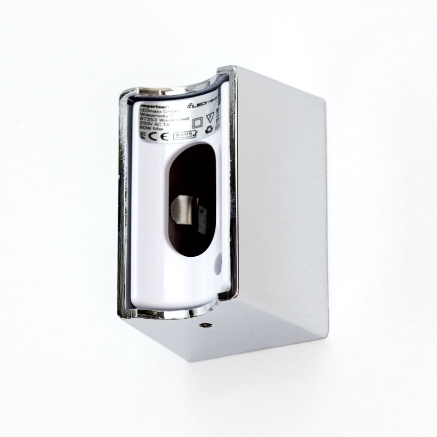 LED væglampe VISAGIST 1xS14d/8W/230V hvid