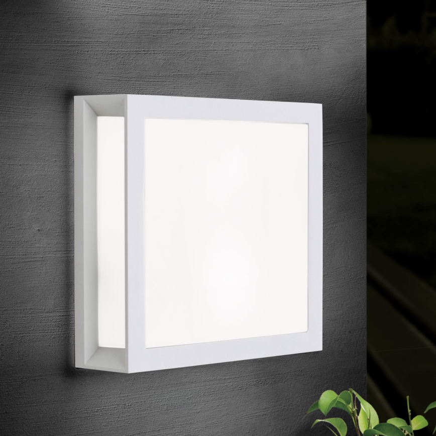 Udendørslampe HENRY 2xE27/15W/230V 26x26 cm IP44 hvid