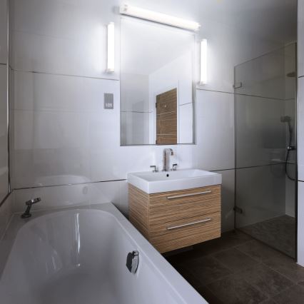 Osram - Dæmpbar LED-spejlbelysning ORBIS TUBE LED/12W/230V 60 cm IP44 hvid