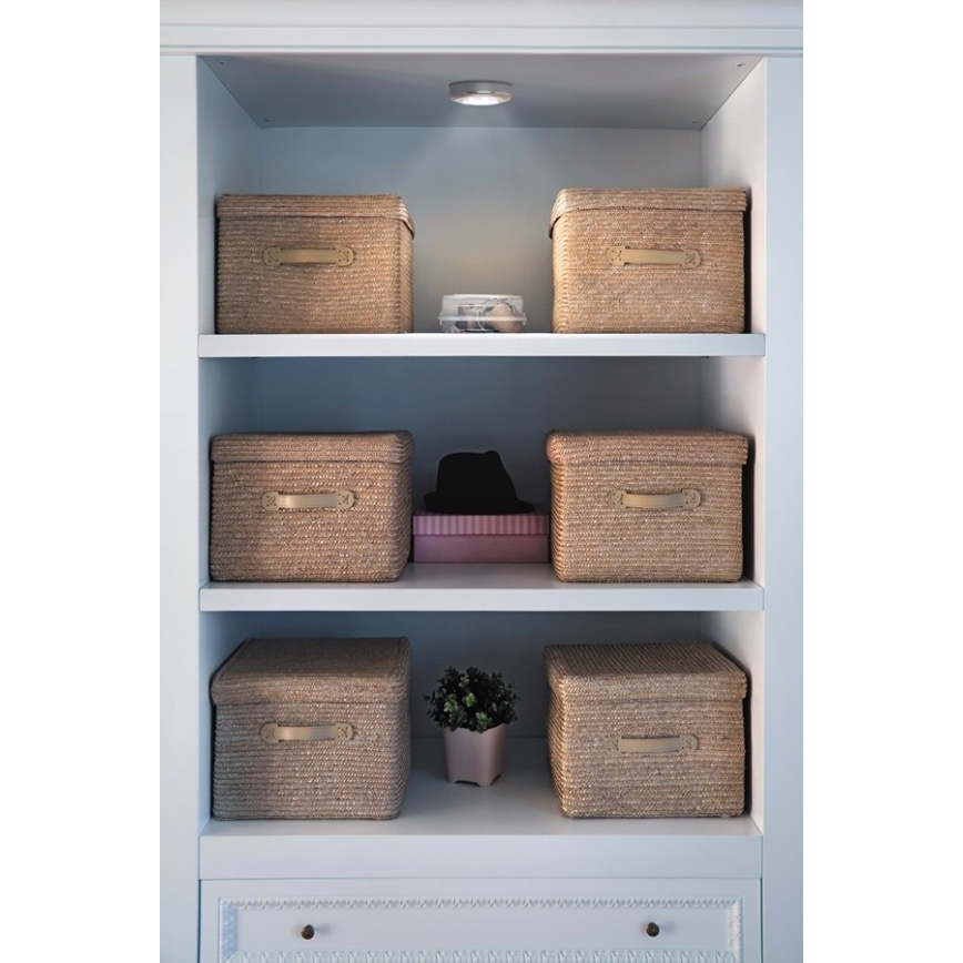 Osram - Berøringsaktiveret LED-orienteringslampe DOT-IT LED/0,2W/3xAAA Ø 6,8 cm sølv