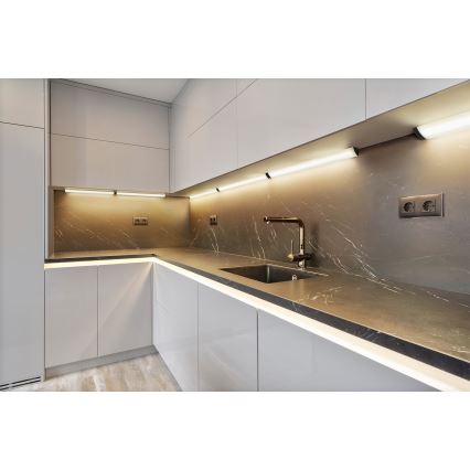 Osram - LED dæmpbar underskabslampe med bevægelsessensor LINEAR ANGLE LED/7,5W/230V 3000/4000/6500K 55 cm sort