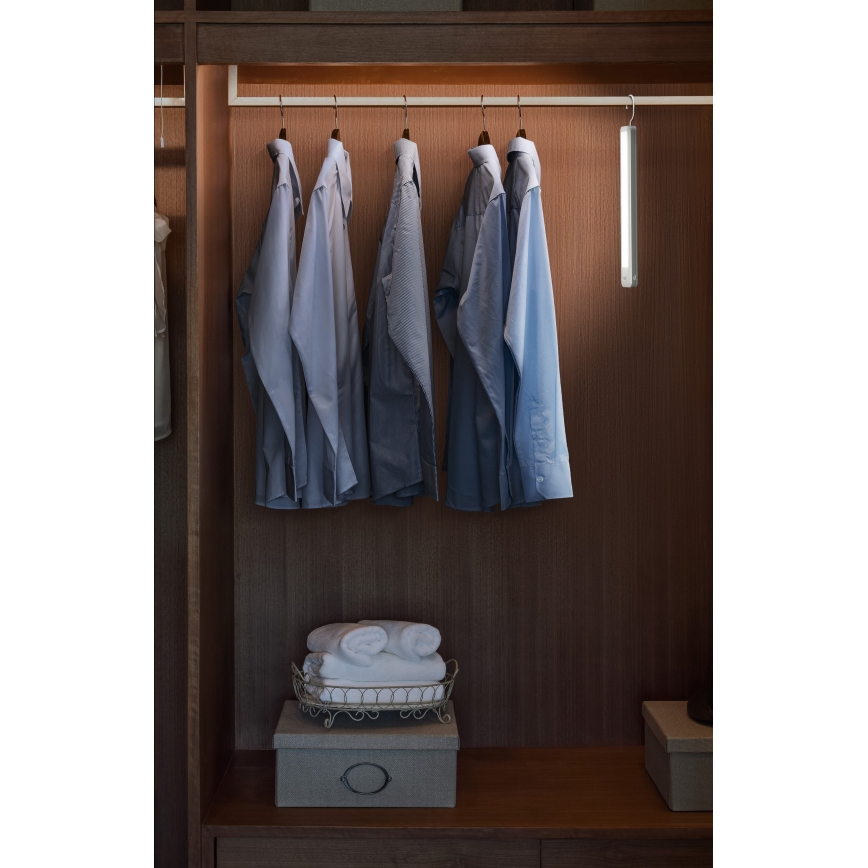 Osram - Ophængt orienteringslampe med bevægelsessensor MOBILE LED/2,35W/5V 1000 mAh hvid