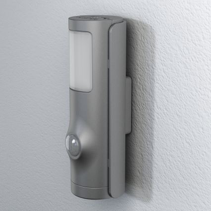 Osram - LED orienteringslampe med sensor NIGHTLUX LED/0,35W/3xAAA IP54 sølv