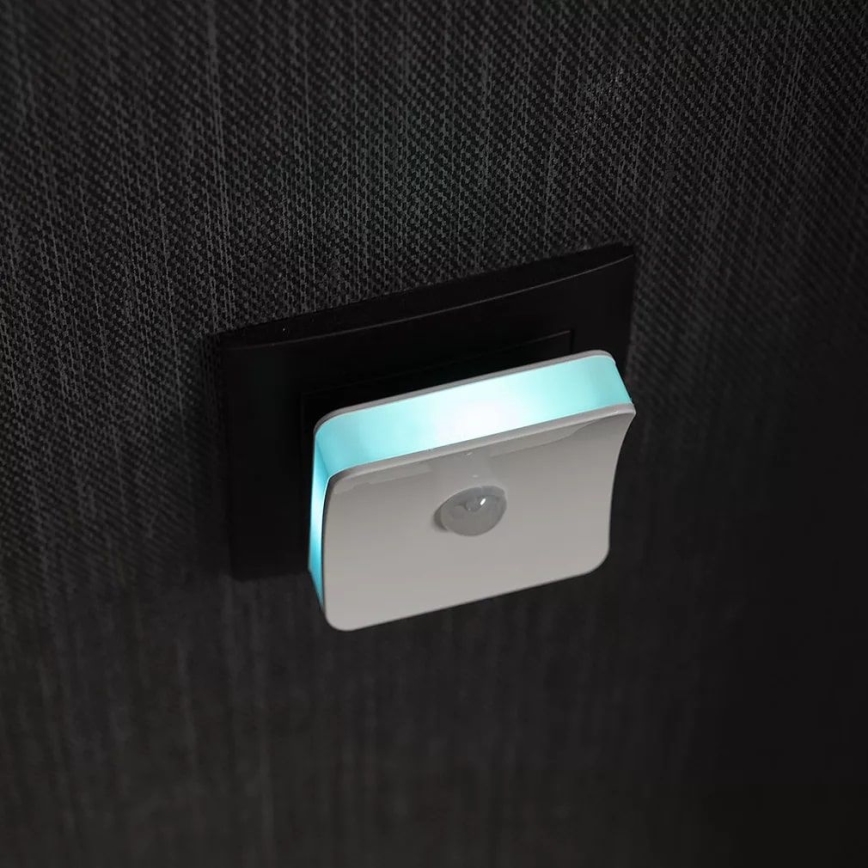 Osram - LED RGB orienteringslampe til stikkontakt med sensor LUNETTA LED/0,3W/230V