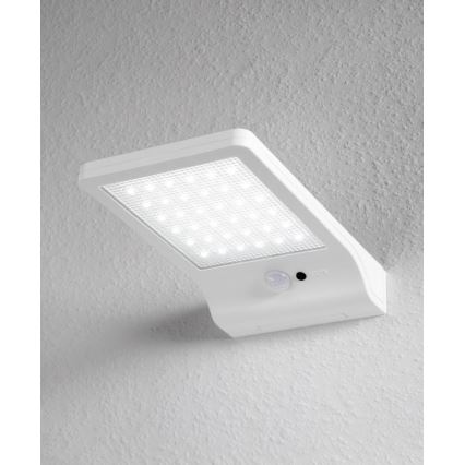 Osram - DOORLED LED solcelle-væglampe med sensor, 3W/3,3V, 2000 mAh, IP44, hvid