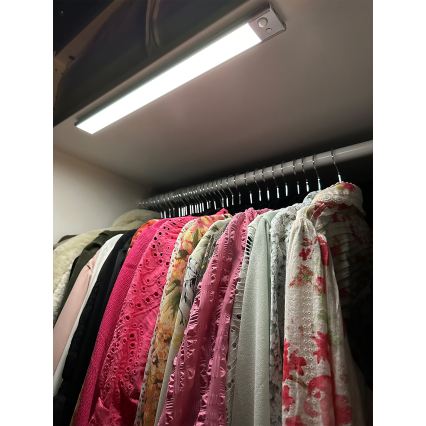 Osram - LED underskabslampe med bevægelses- og skumringssensor LINEAR LED/3,2W/3,7V 500 mAh 3000/4000/6500K 40 cm grå
