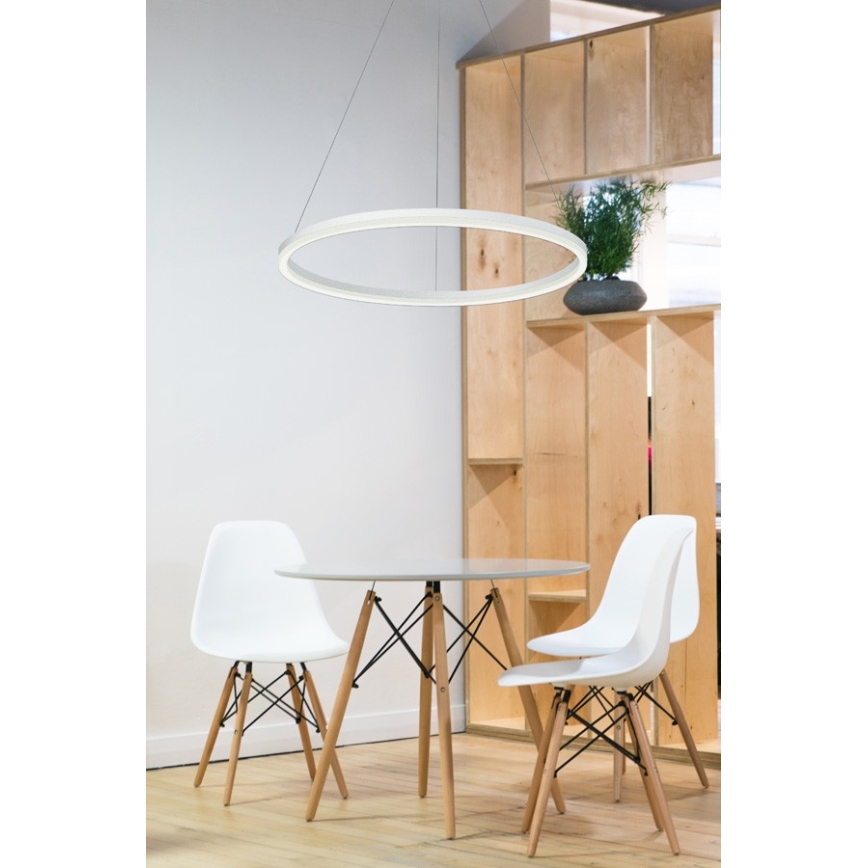 LED lysekrone i en snor DONA 800 LED/62W/230V