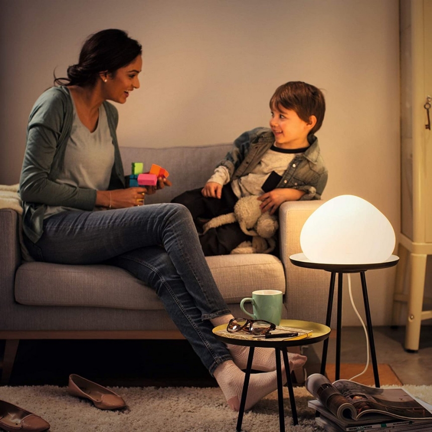 Philips - LED dæmpbar lampe Hue WELLNER 1xE27/8,5W/230V + fjernbetjening