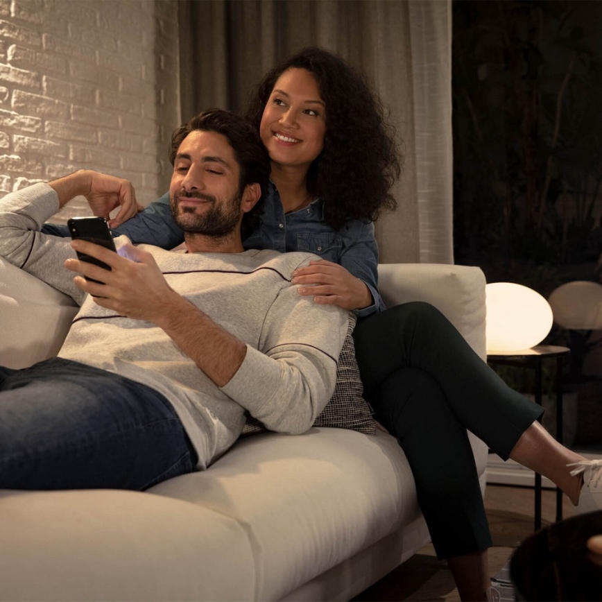 Philips Hue Startpakke White 3x E27/9W 2700K + Hue Bridge og Dimmer Switch