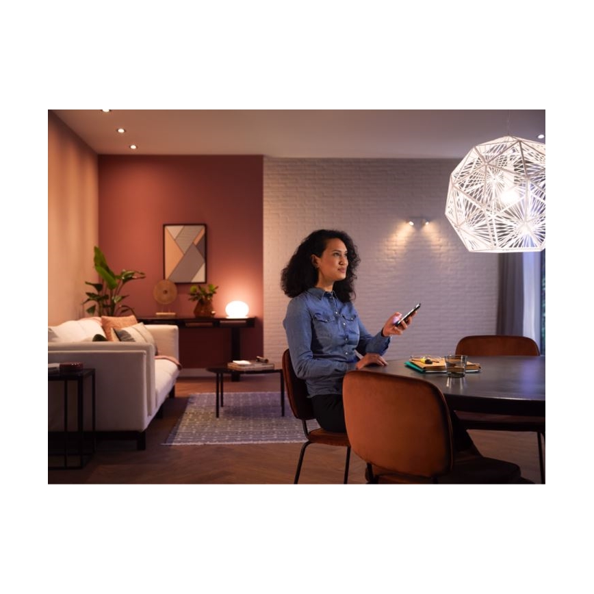 Philips Hue White Ambiance startpakke 3x E27/11W 2200-6500K + Hue Bridge og Dimmer Switch