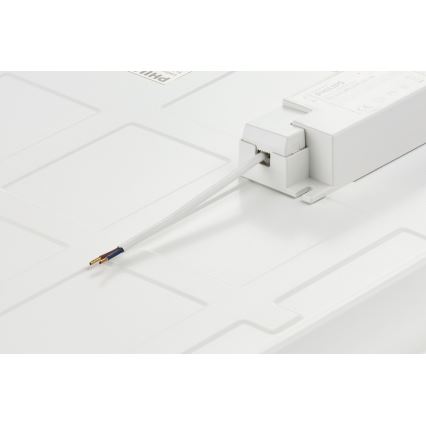 Philips - LED indbygningspanel LED/34W/230V 4000K UGR&lt;22 IP40