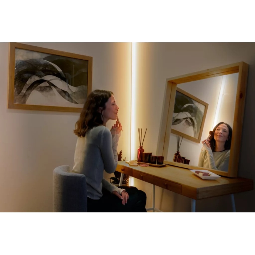 Philips - RGBW dæmpbar LED-strip Hue OMNIGLOW 5m LED/60W/230V 2200-6500K