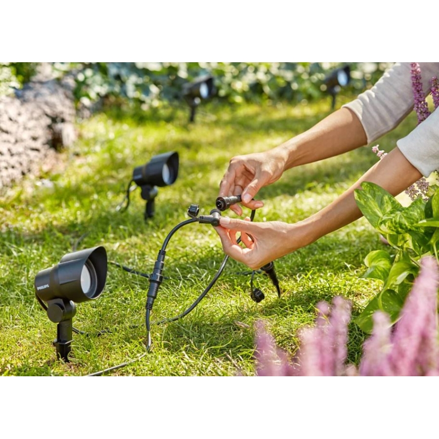 Philips - Udendørs LED spotlampe LED/24W/230V 2700K IP44