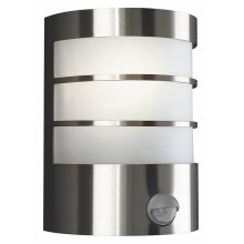 Philips - Udendørs væglampe med sensor 1xE27/60W/230V IP44