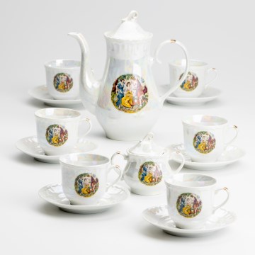 Porcelæn tesæt perleagtig hvid
