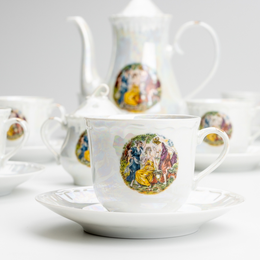 Porcelæn tesæt perleagtig hvid