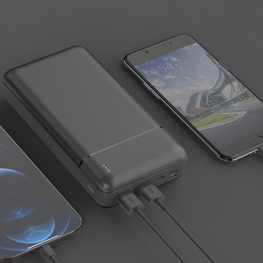 Powerbank 30.000 mAh 3,7V sort