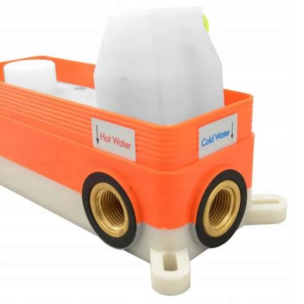 REA-B7503 - Badekarssæt med indbygget vægbatteri LUNGO i børstet guld