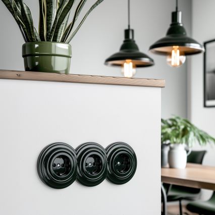 Reblig - Tredobbelt retro vægstikkontakt med ramme SCHUKO 230V grøn