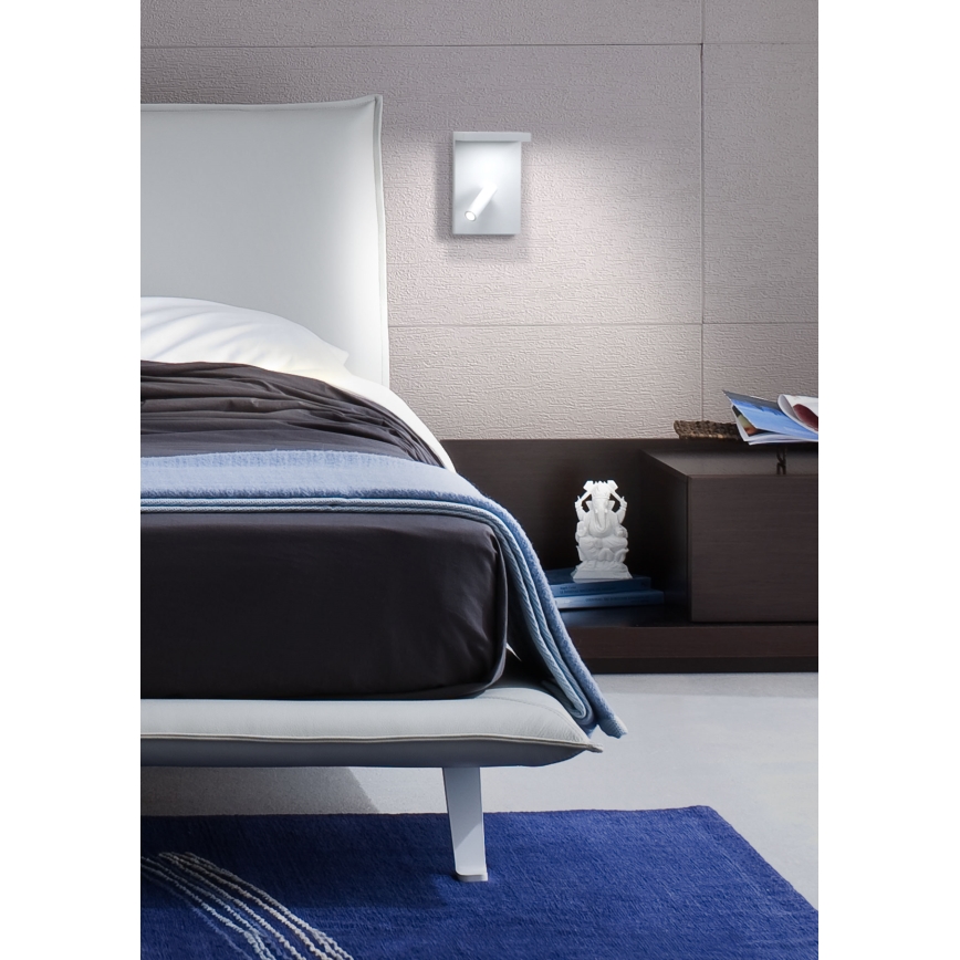 Redo 01-1499 - LED vægspot AGOS LED/6W/230V + LED/3,2W USB hvid
