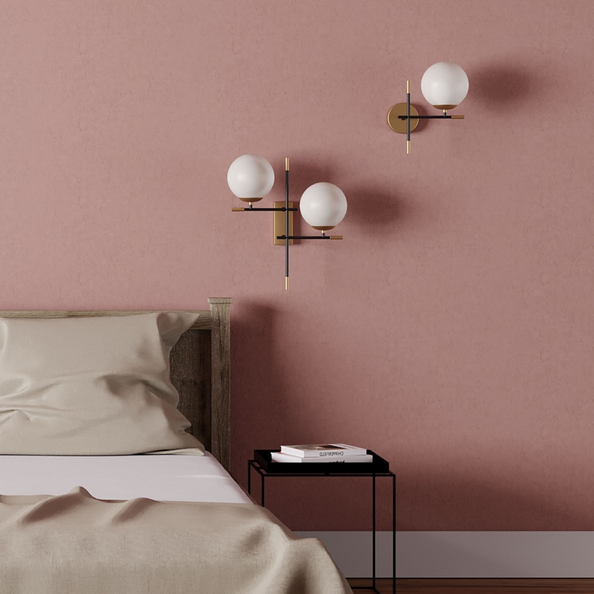 Redo 01-2944 - Væglampe ESSENTIAL 1xE14/28W/230V højre