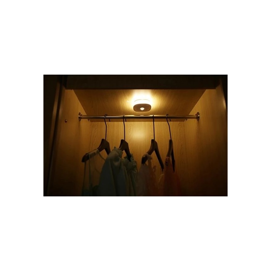 LED natlampe med sensor LED/0,45W/3xAAA 3000K hvid