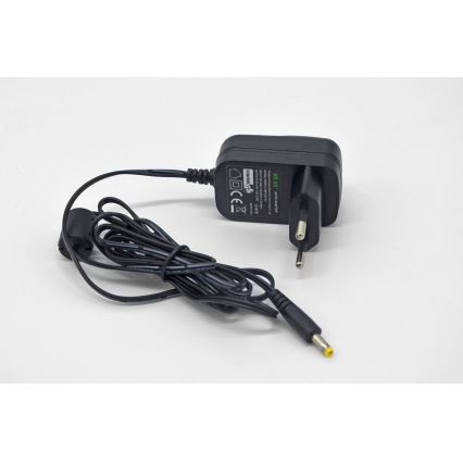 Roadstar HRA-700D+/WD - Radio med DAB+, FM og vækkeur 16W/230V/4xAA