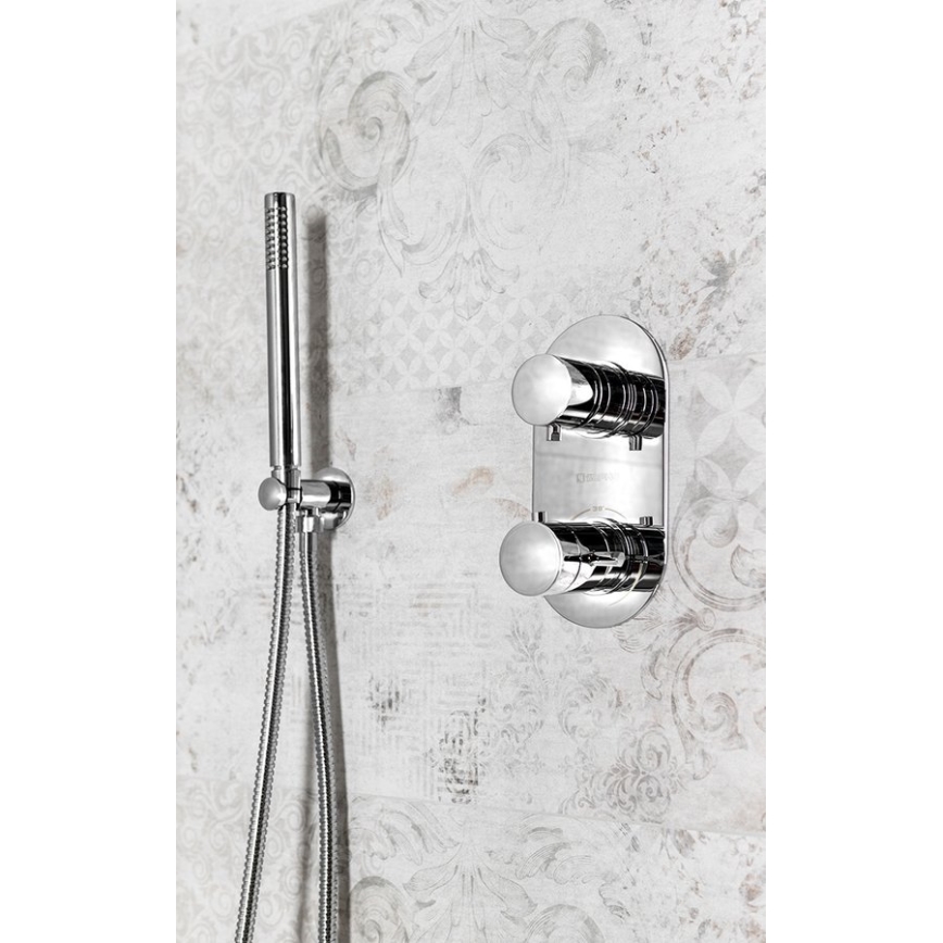 Sapho - Rund bruseholder m. outlet/skinnende krom