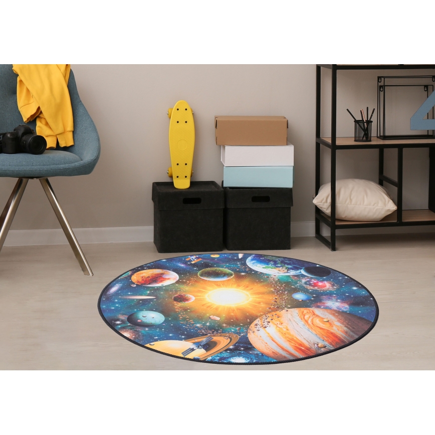 Skridsikkert børnetæppe PRINT 3D 80 cm planeter/multifarvet