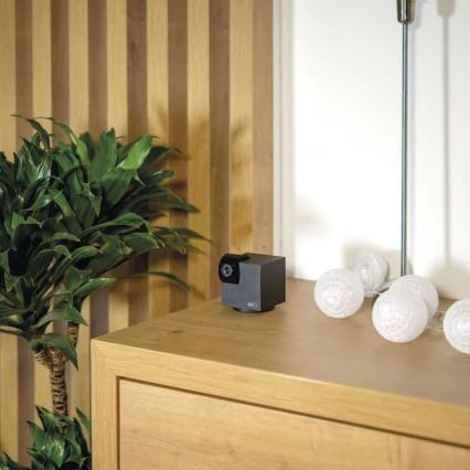 Smart indendørs kamera med bevægelsessensor drejeligt GoSmart 5V Wi-Fi Tuya sort