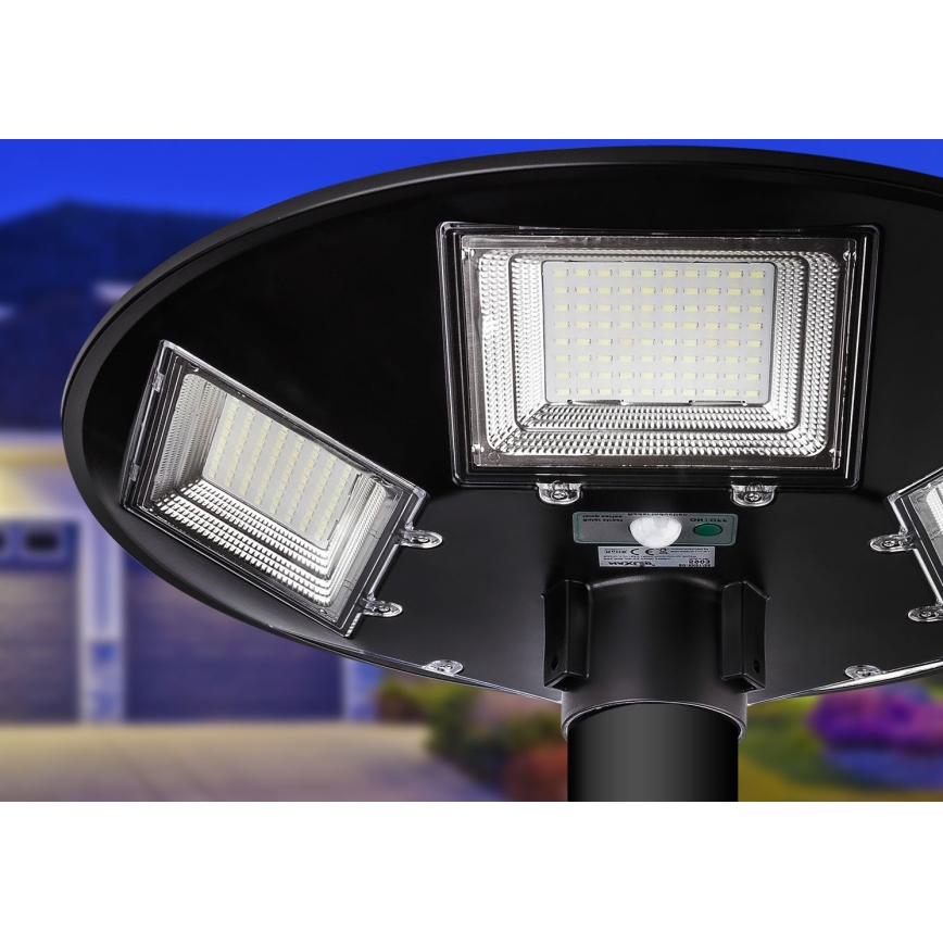 Soldrevet LED gadelampe m. sensor dæmpbar LED/22W/6V 18000 mAh 6500K IP65 sort + fjernbetjening