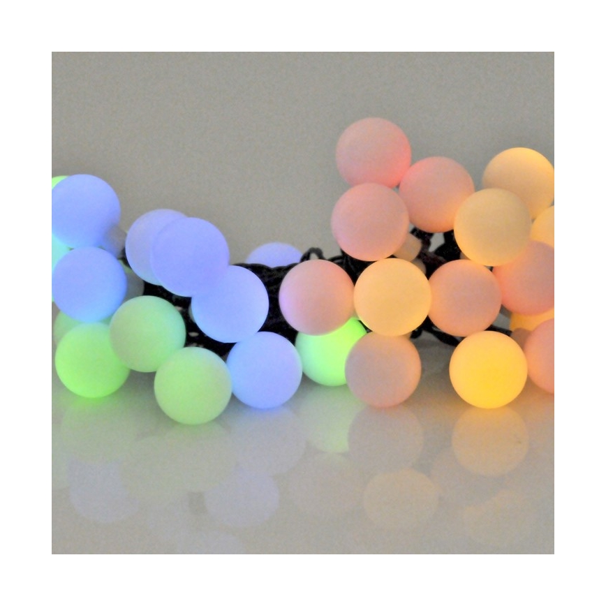 Soldrevet LED lyskæde m. RGB-farver PARTY 30xLED/1,2V 400 mAh 3,9 m IP44