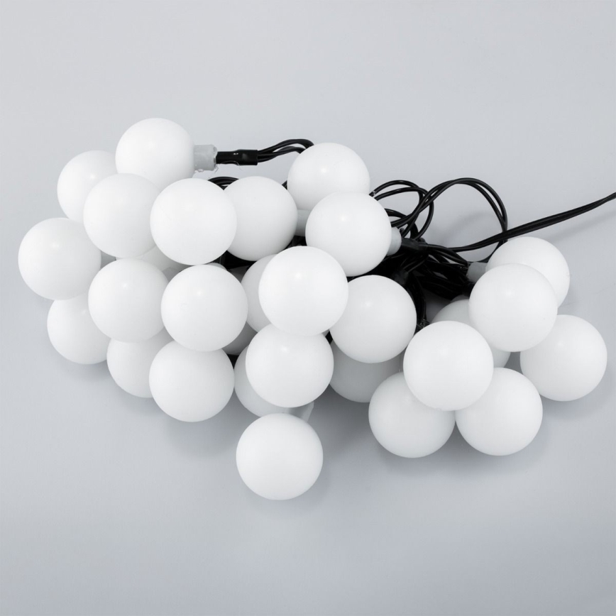 Soldrevet LED lyskæde m. RGB-farver PARTY 30xLED/1,2V 400 mAh 3,9 m IP44
